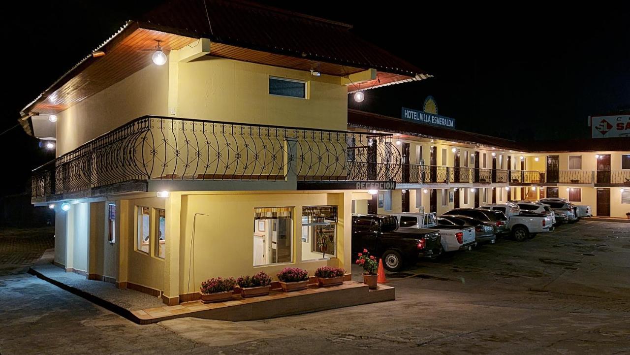 Hotel Y Restaurante Villa Esmeralda ケツァルテナンゴ エクステリア 写真