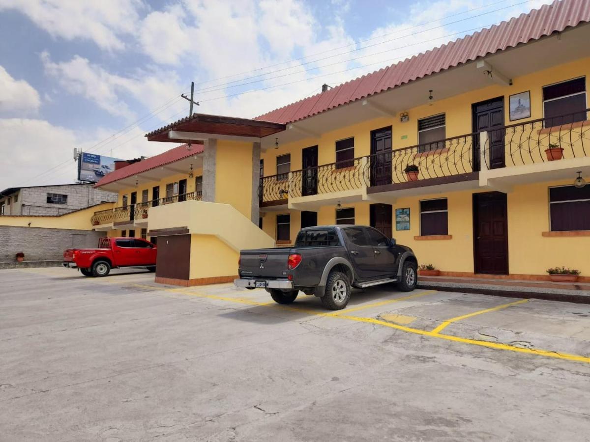 Hotel Y Restaurante Villa Esmeralda ケツァルテナンゴ エクステリア 写真